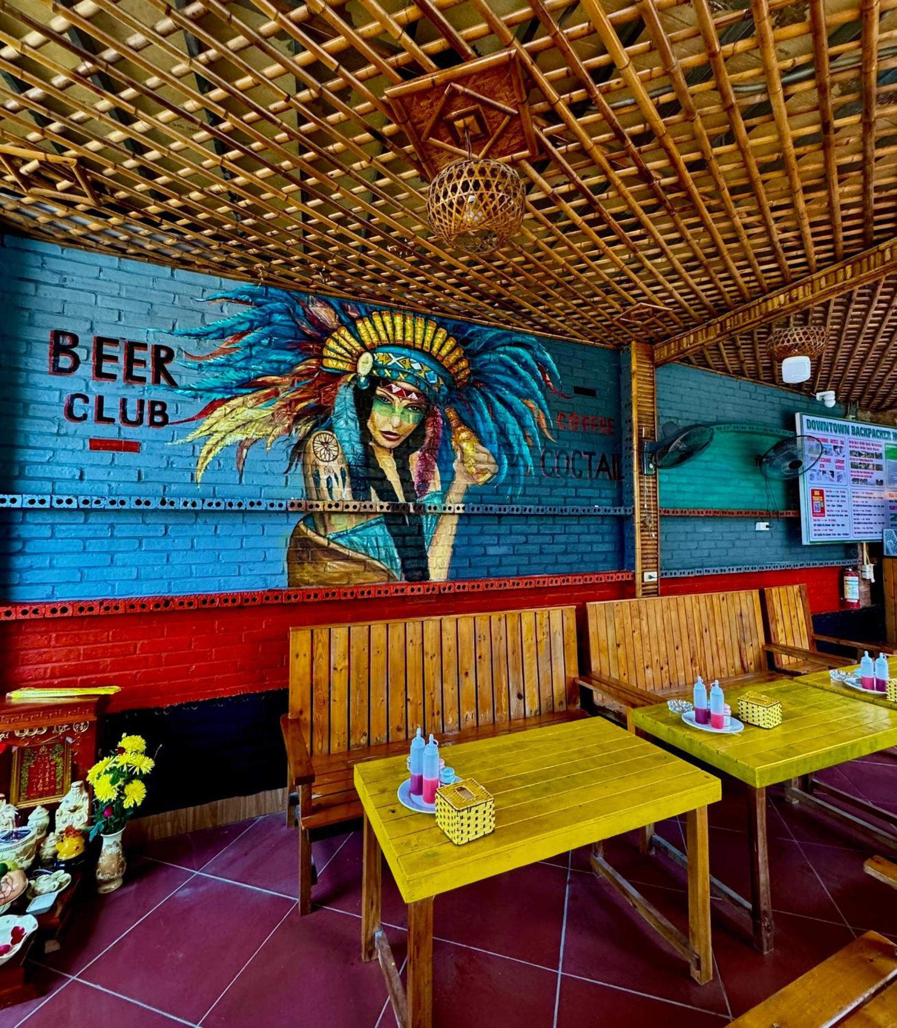 Downtown Backpacker Hostel นิญบิ่ญ ภายนอก รูปภาพ